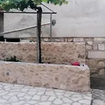 Stunning In Hvar With Wifi דירה חוואר
