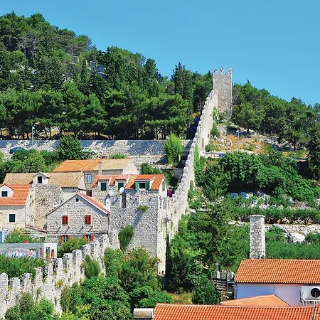 Apartament Stunning In Hvar With Wifi *